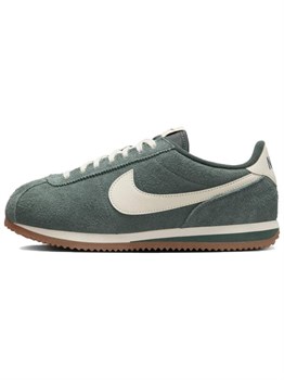 Кроссовки Nike Cortez Vintage Green Gum 60944981 - фото 8374194