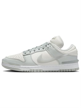 Кроссовки Nike Dunk Low Twist Light Silver Women's 60037880 - фото 8396902