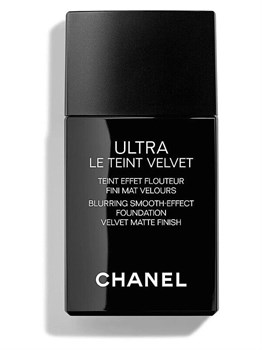 Chanel Ultra Le Teint Velvet Blurring Smooth-Effect - Korrigierendes glättendes Make-up für das Gesicht 61602196 - фото 8765790