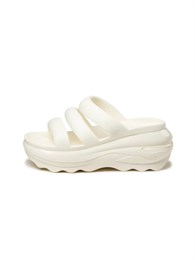 Crocs Mega Crush Triple Strap – домашние тапочки 38-39 / Chalk 57061878