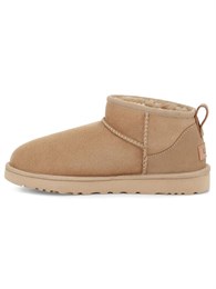 UGG Classic Ultra Mini Ботинки для женщин 59889520