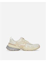 Кроссовки Nike V2K Run Pale Ivory / Coconut Milk 57883964