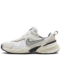 Кроссовки Nike V2K Run Low-Top Black White 61111719