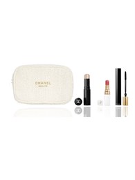 CHANEL 2024 Christmas Limited Timeless Makeup Makeup Sets Easy-to-Blend Long-Lasting Complexion Four-Piece Set 61000275